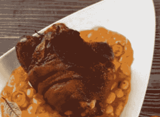 CIOLAN DE PORC COPT LA JOSPER + IAHNIE DE FASOLE